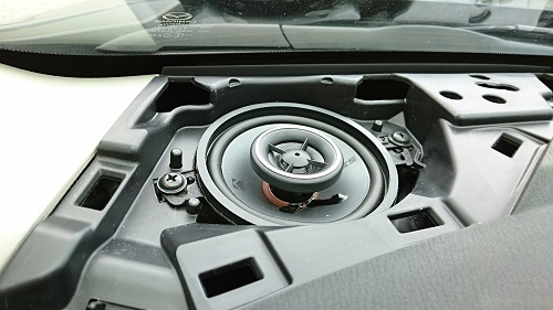 Cx 5純正bose付車の不具合調査と音質向上 音を良くする カーオーディオ専門店 赤池カーコミュニケーツシステムズ