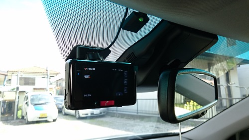 トヨタ カムリでの配線隠しドライブレコーダー取り付け 音を良くする カーオーディオ専門店 赤池カーコミュニケーツシステムズ