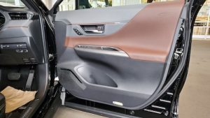 トヨタ新型ハリアー(80系)JBL付車オーディオ下見 | 音を良くする♪ カーオーディオ専門店 赤池カーコミュニケーツシステムズ