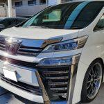 オーディオ音質向上を目的としたスピーカー交換と低音増強目的のサブウーハー追加を実施した、トヨタヴェルファイア(30系)JBL付車