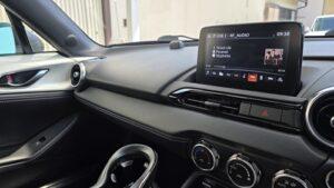 オーディオ音質向上目的のスピーカー交換を実施後の、マツダロードスターRF(ND型)BOSE付車オーディオ全景