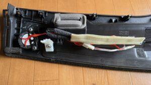 オーディオ音質向上目的のスピーカー交換を実施中の、日産セレナ(C28型)最上級グレードルキシオンツィーター接続状態