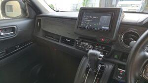 オーディオ音質向上目的のスピーカー交換を実施前の、ホンダN-ONE(JG3型)オーディオ全景